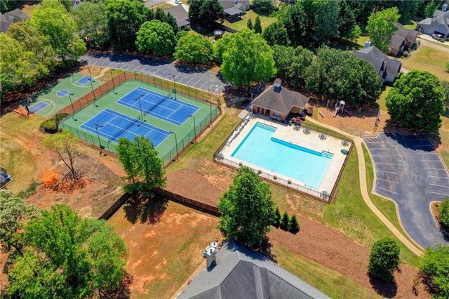 5019 Weatherstone Drive, Buford, GA 30519