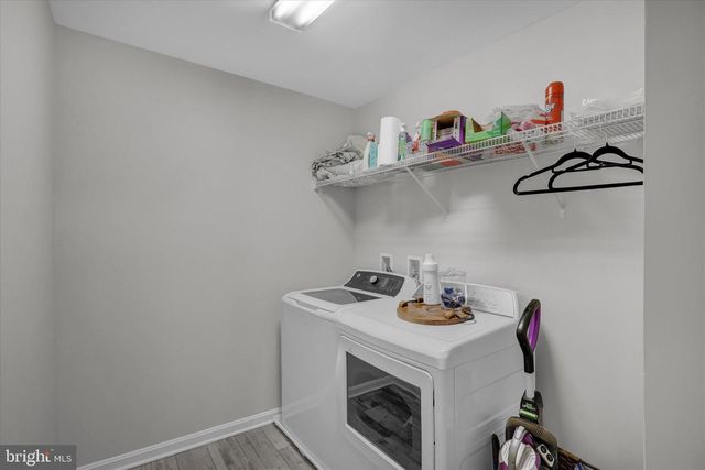 90 THOROUGHBRED DR, York Haven, PA 17370