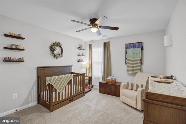 90 THOROUGHBRED DR, York Haven, PA 17370