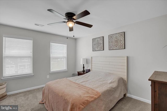 90 THOROUGHBRED DR, York Haven, PA 17370