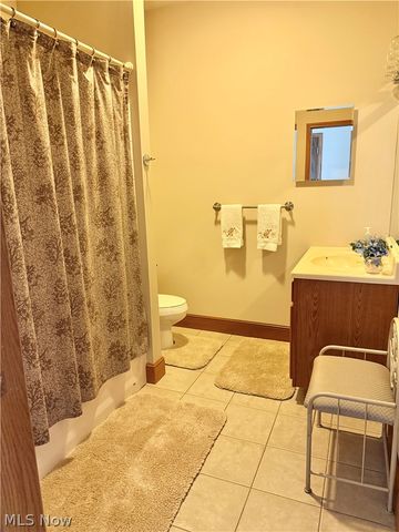 49281 Eagle Drive, East Liverpool, OH 43920