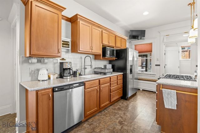 1039 W Broadway, Butte, MT 59701