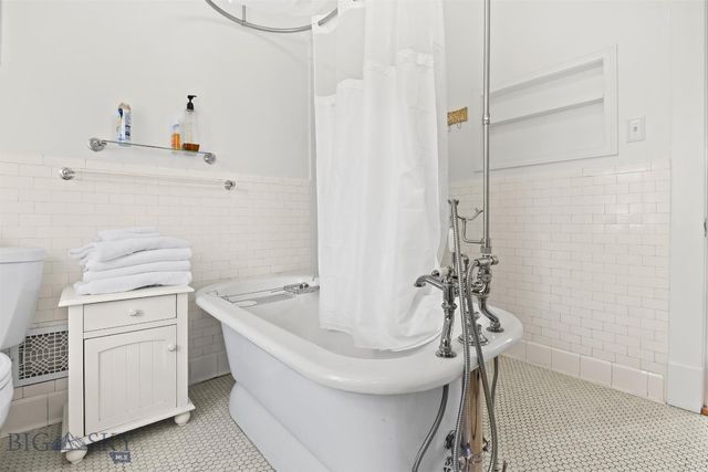 1039 W Broadway, Butte, MT 59701