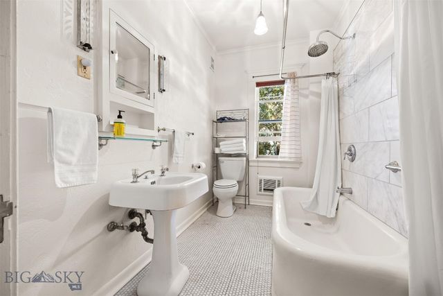 1039 W Broadway, Butte, MT 59701