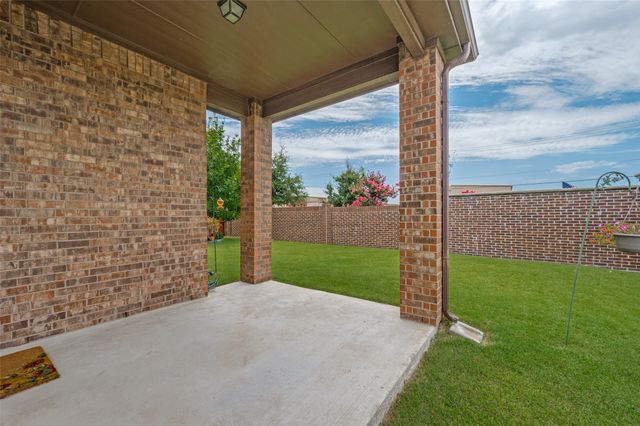 15705 Weymouth Drive, Frisco, TX 75036