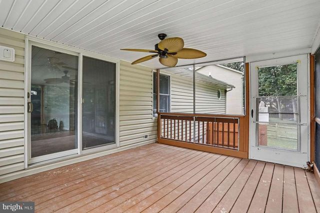 29 CHINKAPIN DR, New Oxford, PA 17350