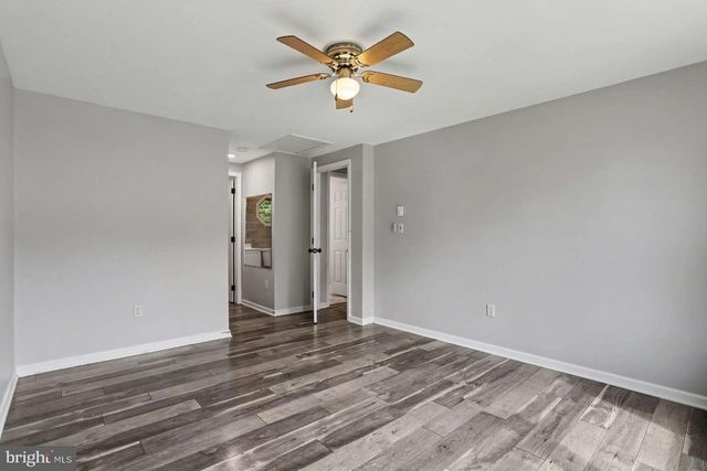 29 CHINKAPIN DR, New Oxford, PA 17350