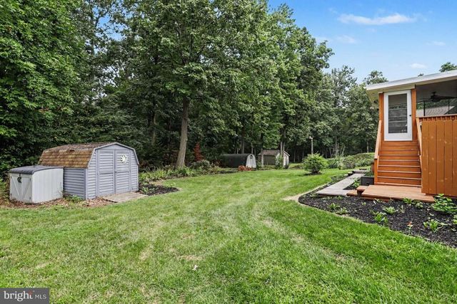 29 CHINKAPIN DR, New Oxford, PA 17350