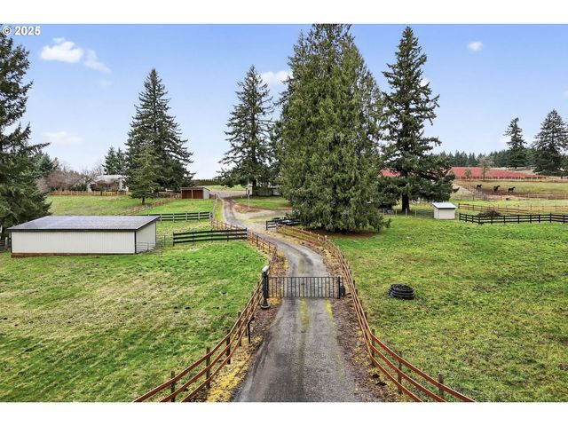 42101 Se LOCKSMITH Ln, Sandy, OR 97055