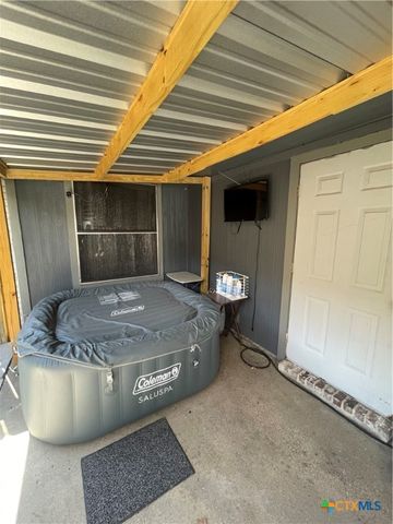 110 Idylwood Place, Victoria, TX 77901