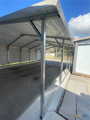 110 Idylwood Place, Victoria, TX 77901
