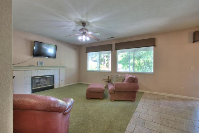 4529 Sun Ray Ln, Salida, CA 95368