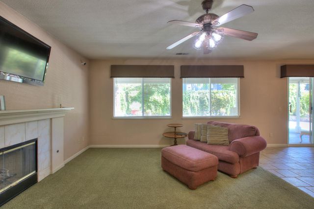 4529 Sun Ray Ln, Salida, CA 95368