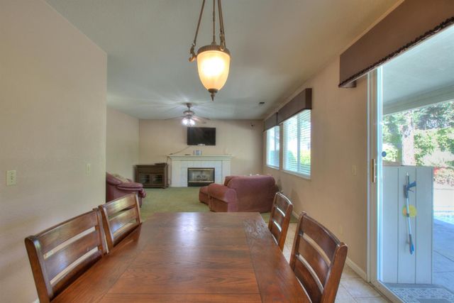 4529 Sun Ray Ln, Salida, CA 95368