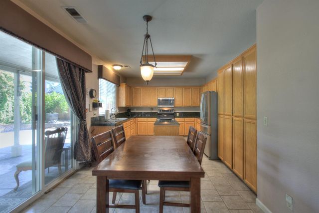 4529 Sun Ray Ln, Salida, CA 95368