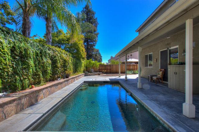 4529 Sun Ray Ln, Salida, CA 95368