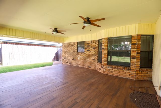 507 Parklane Drive, Bossier City, LA 71111