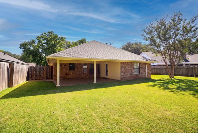 507 Parklane Drive, Bossier City, LA 71111