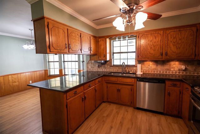 507 Parklane Drive, Bossier City, LA 71111