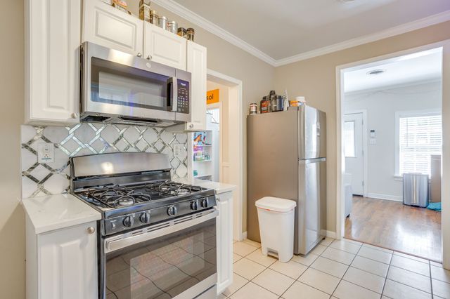 2809 Benbrook Boulevard, Fort Worth, TX 76109