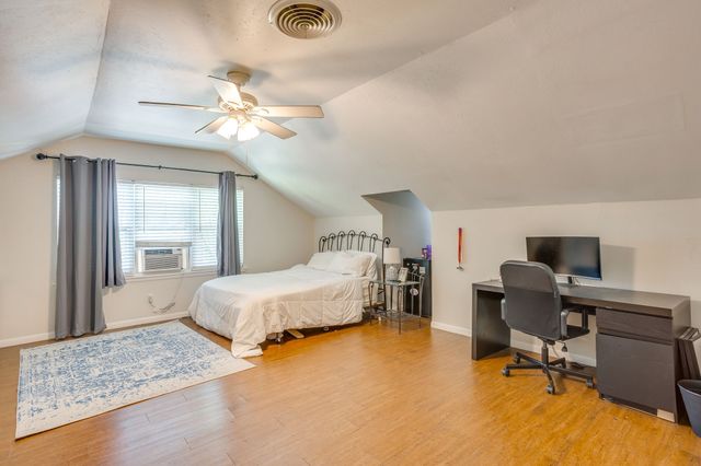 2809 Benbrook Boulevard, Fort Worth, TX 76109