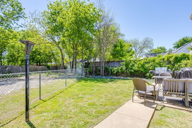 2809 Benbrook Boulevard, Fort Worth, TX 76109