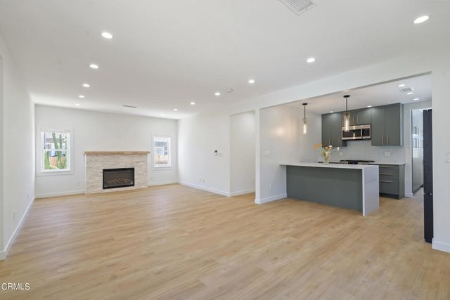 83 S GREENWOOD Avenue, Pasadena, CA 91107