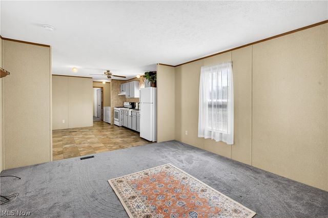 9525 Woodworth Road A19, North Lima, OH 44452