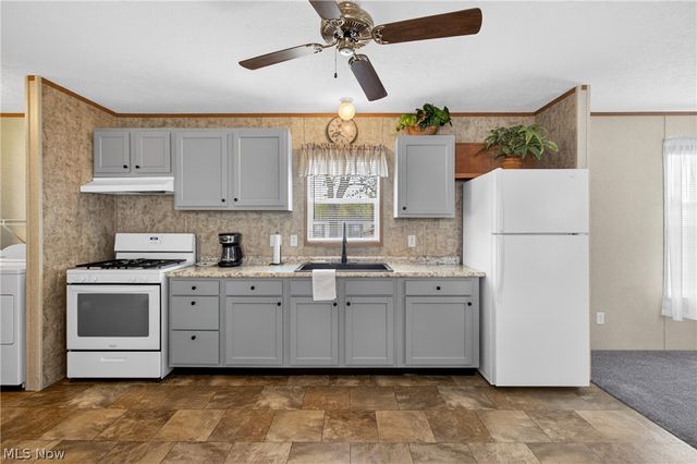 9525 Woodworth Road A19, North Lima, OH 44452