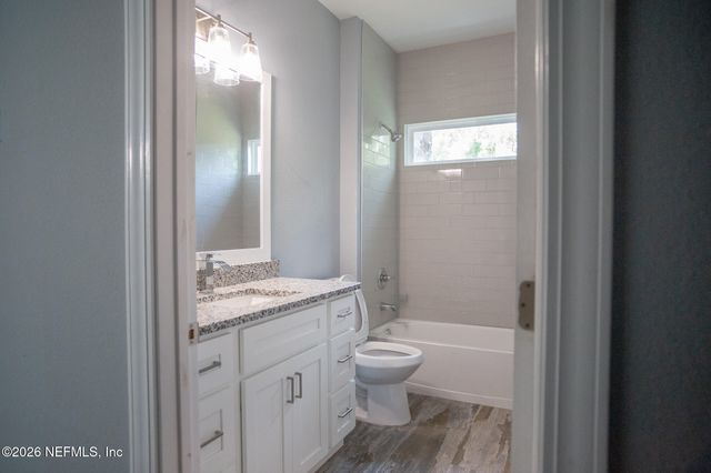 1272 MENNA Street, Jacksonville, FL 32205