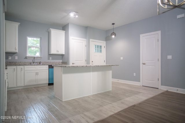 1272 MENNA Street, Jacksonville, FL 32205