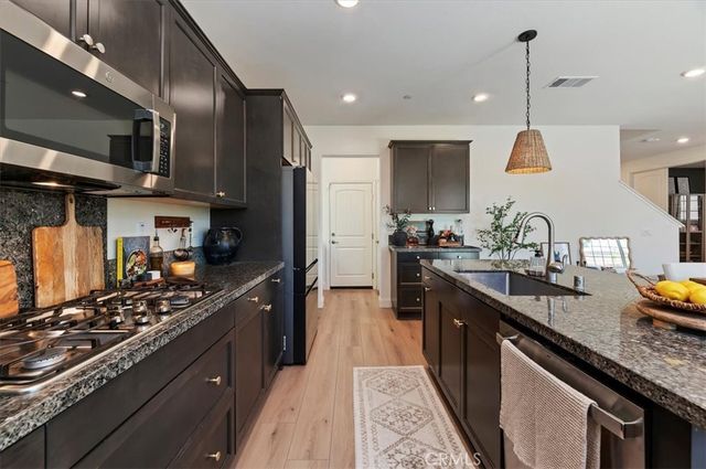 29312 Alamitos, Menifee, CA 92585