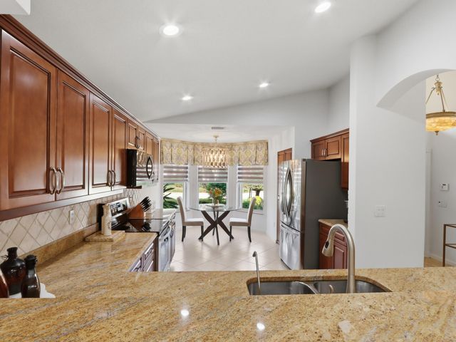 11184 Ihilani Way, Boynton Beach, FL 33437