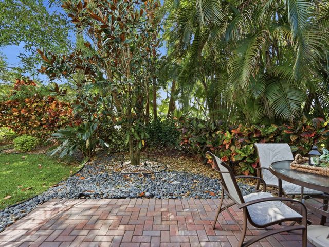 11184 Ihilani Way, Boynton Beach, FL 33437