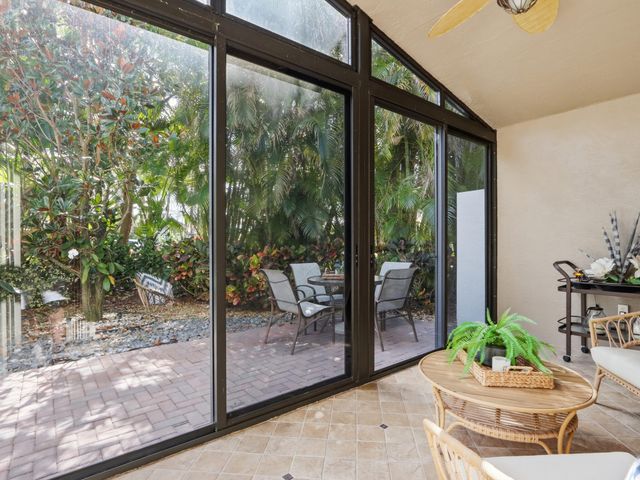 11184 Ihilani Way, Boynton Beach, FL 33437