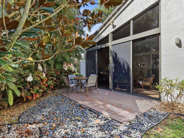 11184 Ihilani Way, Boynton Beach, FL 33437