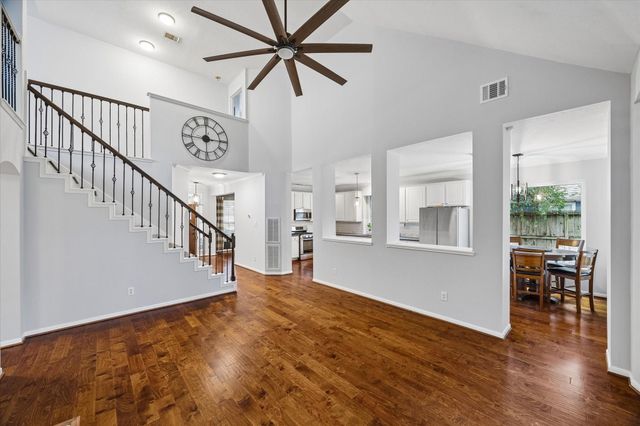 8123 Clarion Way, Houston, TX 77040