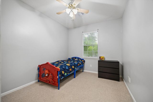 8123 Clarion Way, Houston, TX 77040