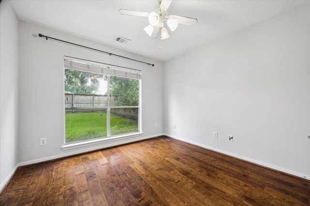 8123 Clarion Way, Houston, TX 77040
