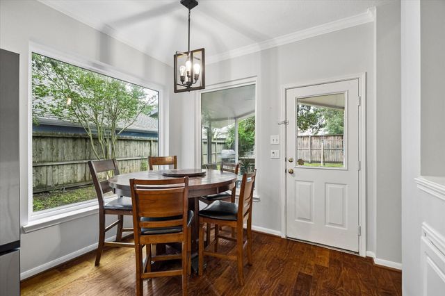 8123 Clarion Way, Houston, TX 77040