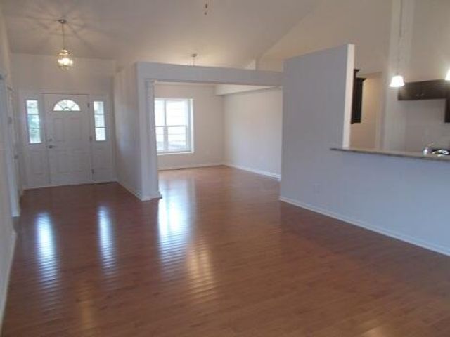 10643 Valley View Drive, Saline, MI 48176