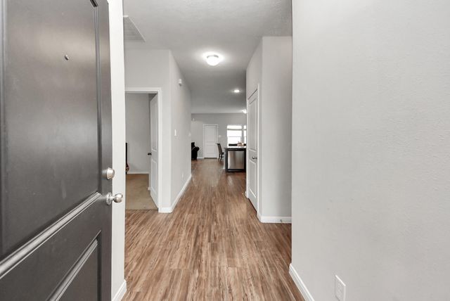 54 Road 51024, Cleveland, TX 77327