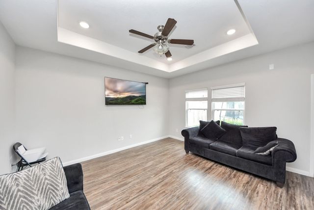 54 Road 51024, Cleveland, TX 77327