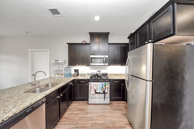 54 Road 51024, Cleveland, TX 77327