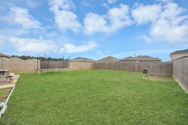 54 Road 51024, Cleveland, TX 77327