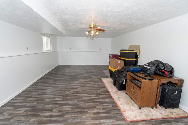211 E Russ Avenue, Mishawaka, IN 46545