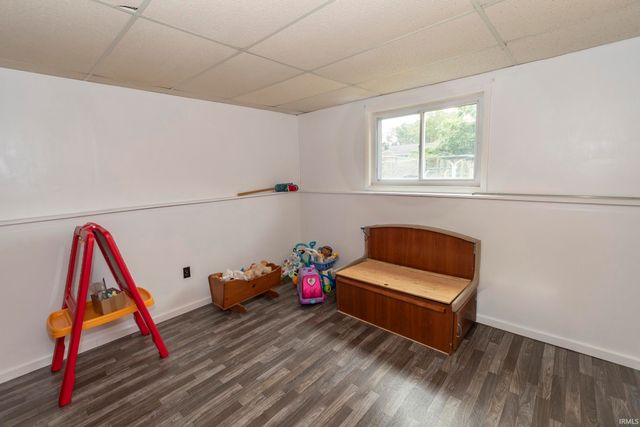 211 E Russ Avenue, Mishawaka, IN 46545