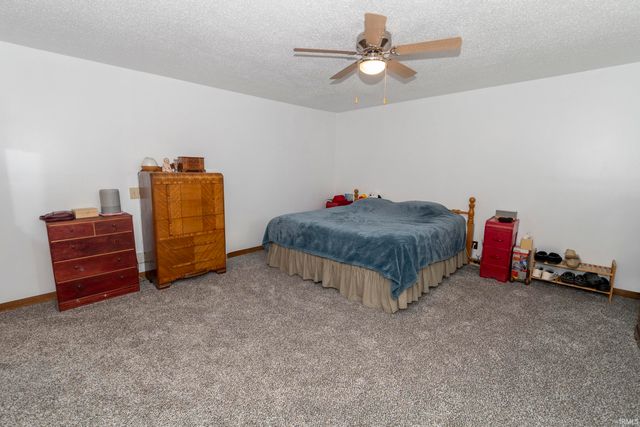 211 E Russ Avenue, Mishawaka, IN 46545