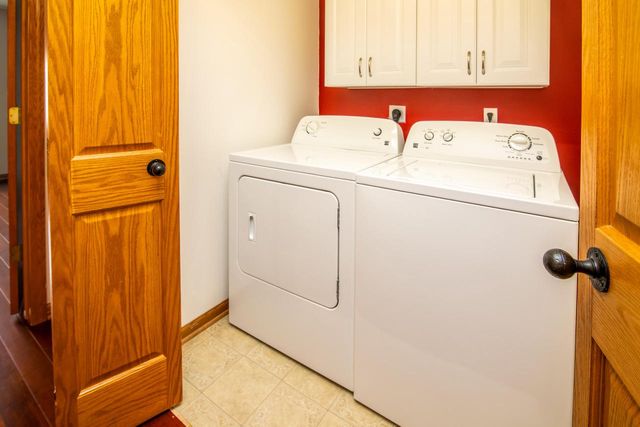 1023 Chandler LANE, Sun Prairie, WI 53590