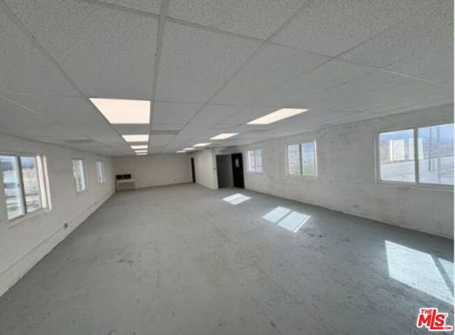 8111 San Fernando Road, Sun Valley (los Angeles), CA 91352